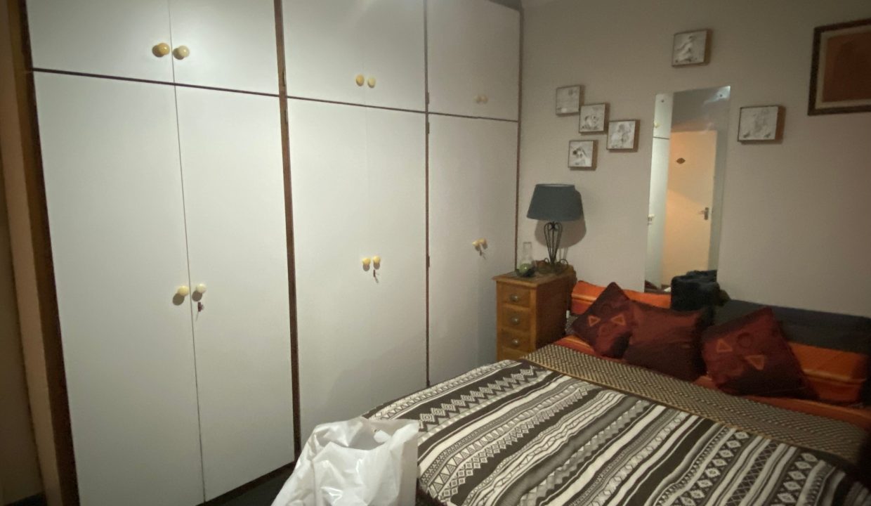 bedroom (1)